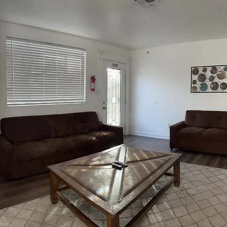 Very Cute And Comfy Apartment